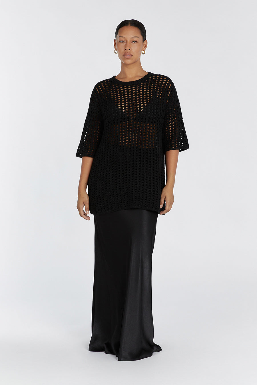 HUNTER BLACK CROCHET TEE