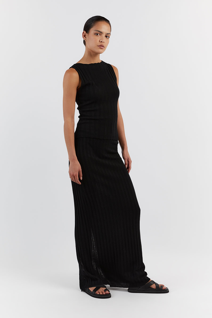 GOLDIE BLACK MIDI SKIRT