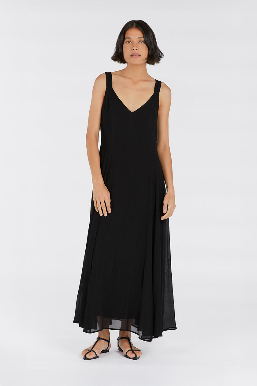 EMILY BLACK V-NECK MAXI DRESS