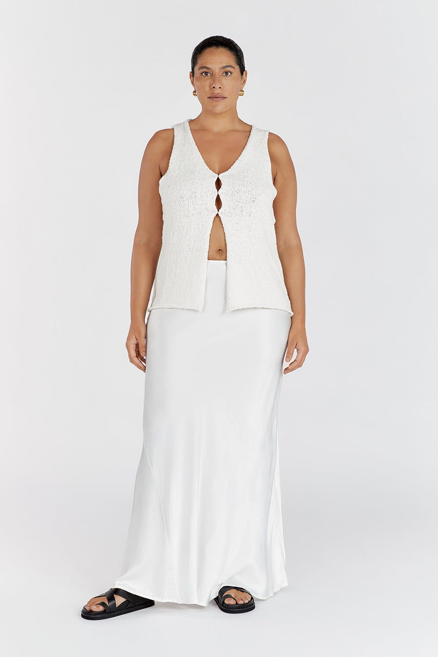 DION OFF WHITE BOUCLE KNIT VEST