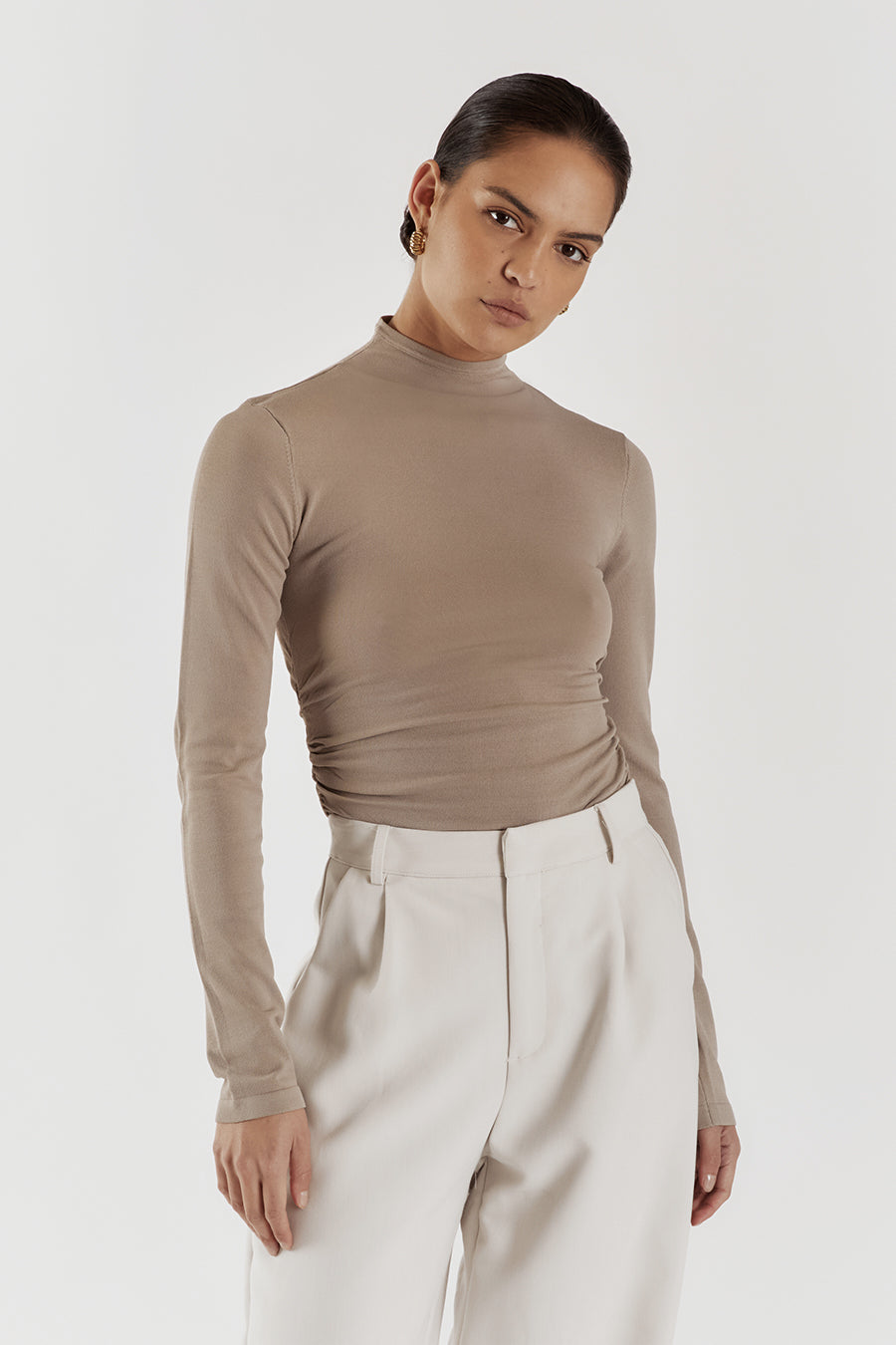 NIX TAUPE LONG SLEEVE KNIT TOP