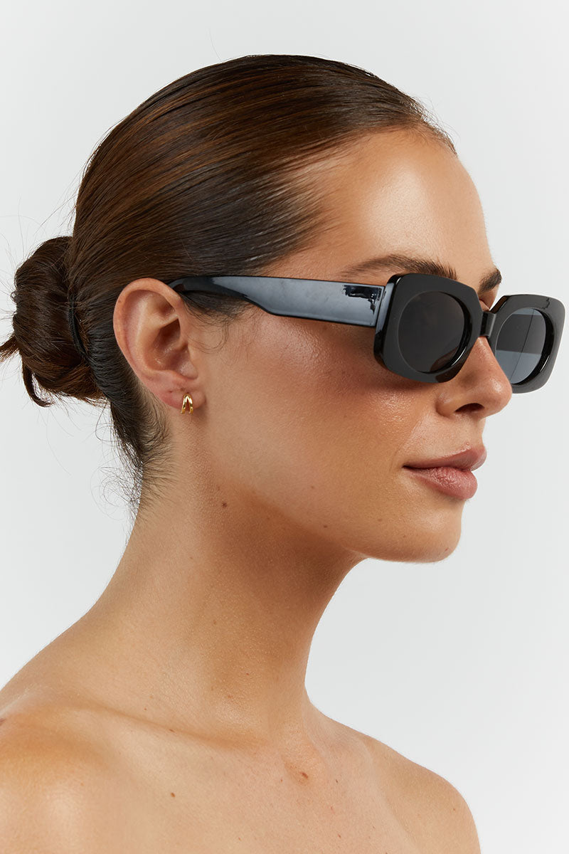 DANILO BLACK RECTANGLE SUNGLASSES
