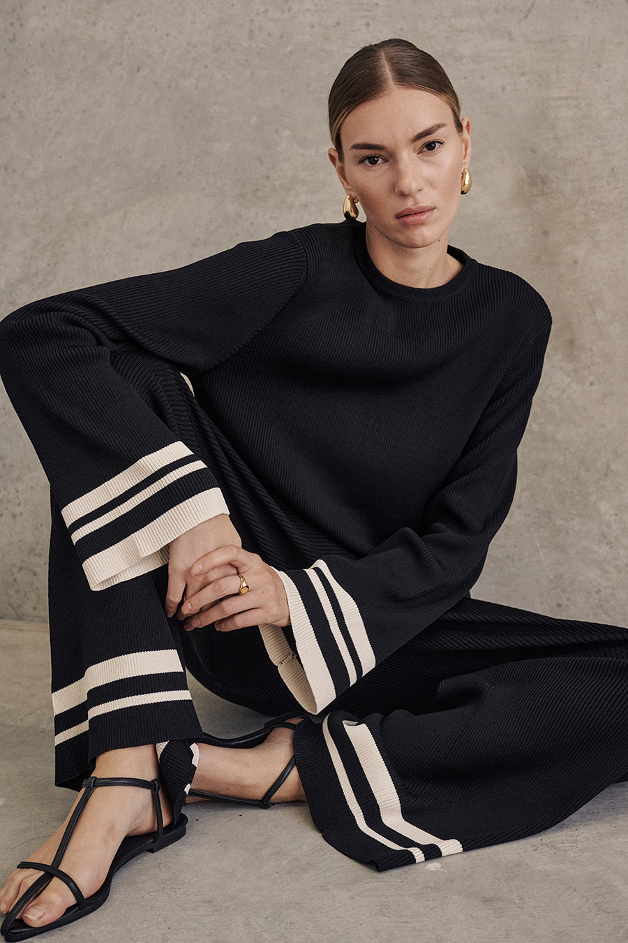 MADISON BLACK CONTRAST JUMPER