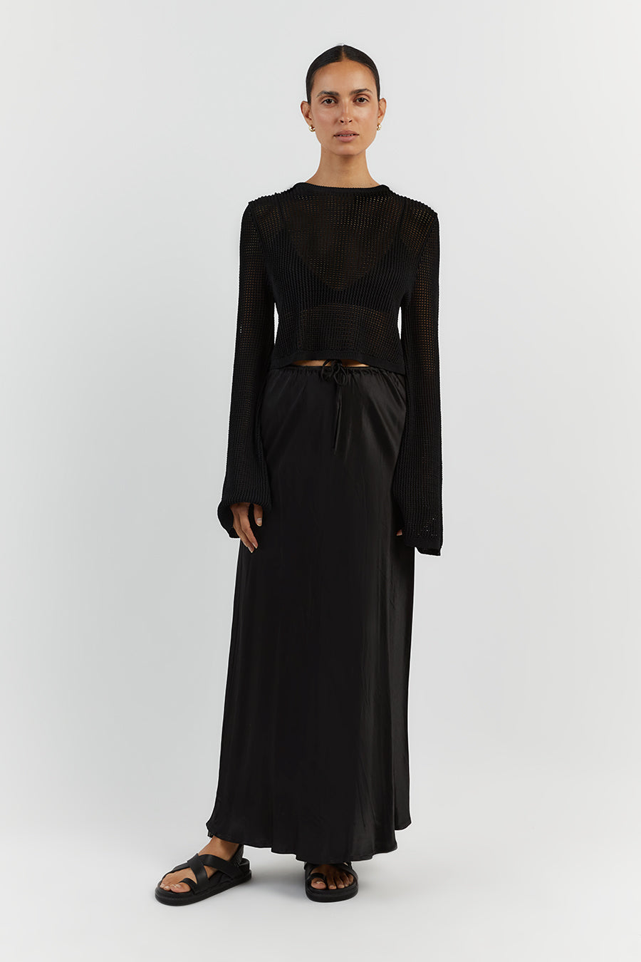 OPHELIA BLACK LONG SLEEVE CROP