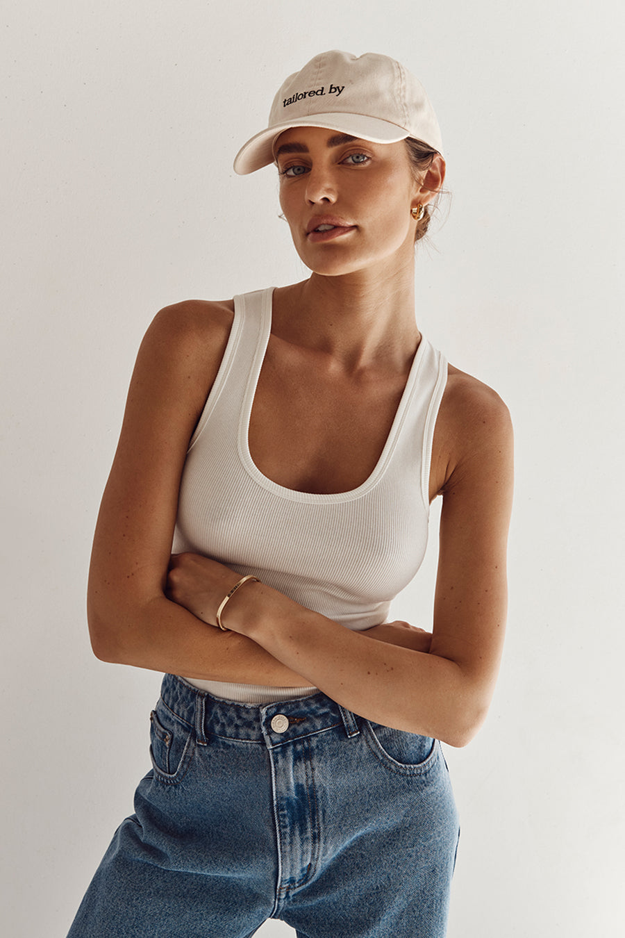 THE BALI TAILOR SIGNATURE CAP SAND