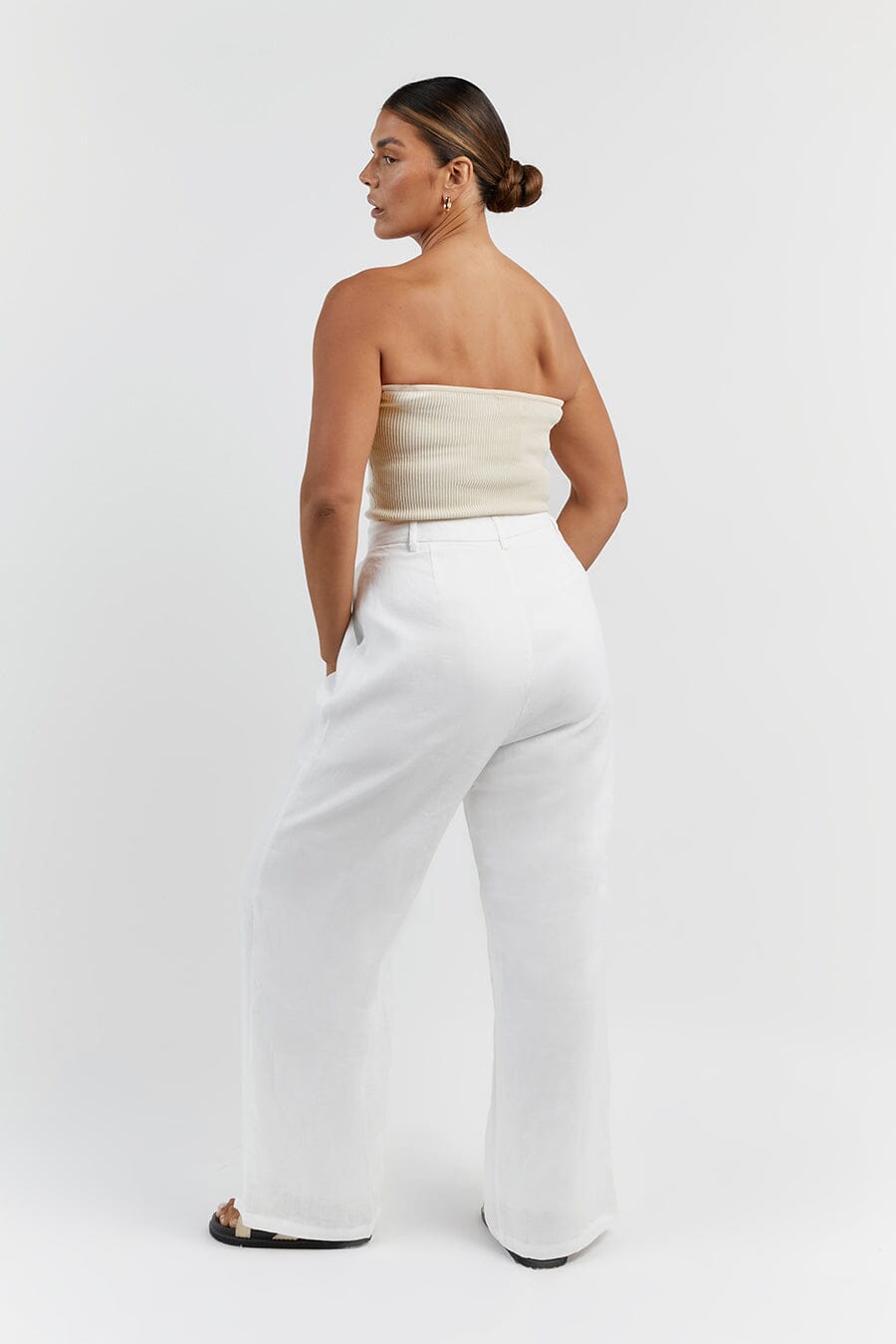 ANIKA TWISTED CREAM KNIT TOP