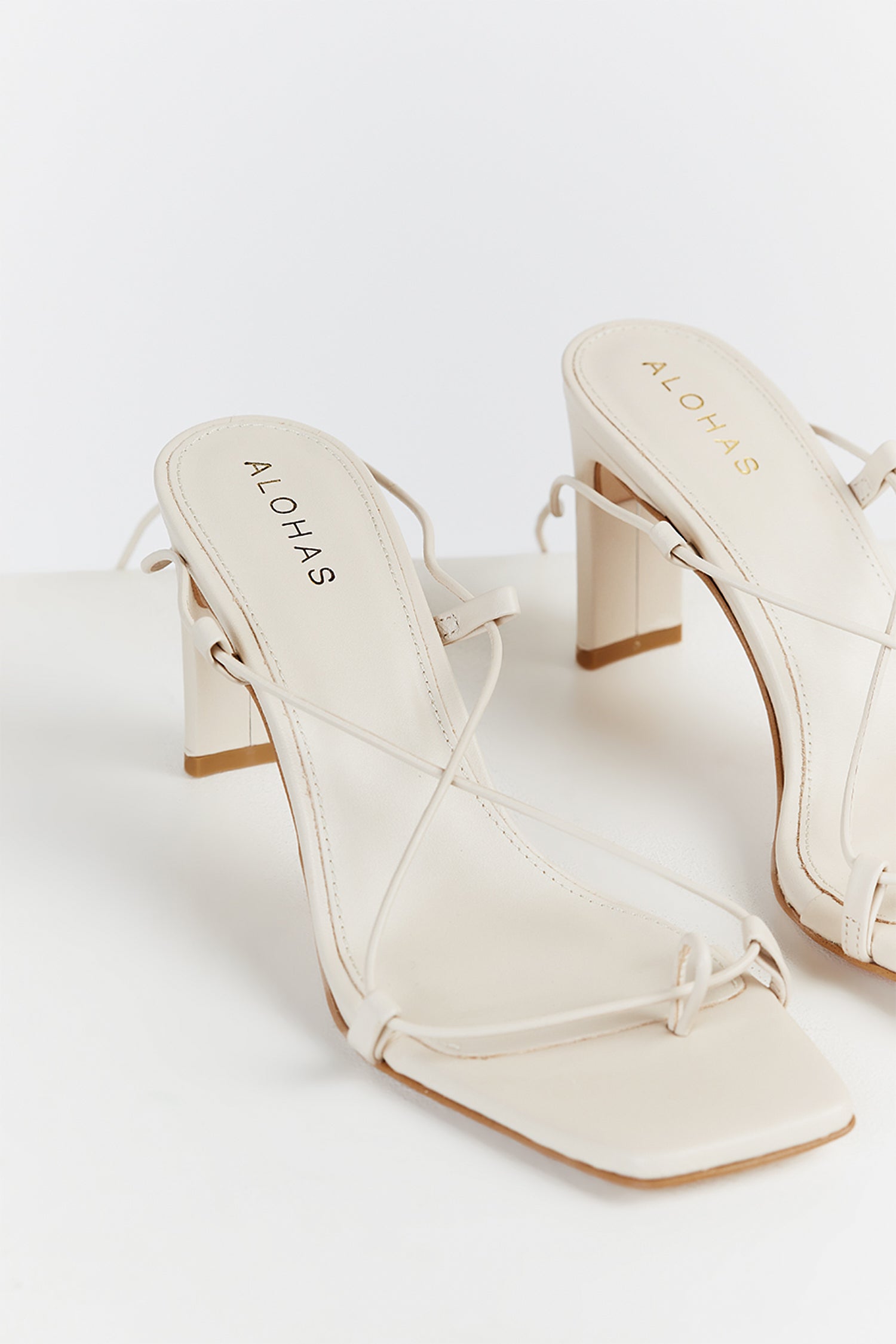 ALOHAS BELLINI IVORY HEEL