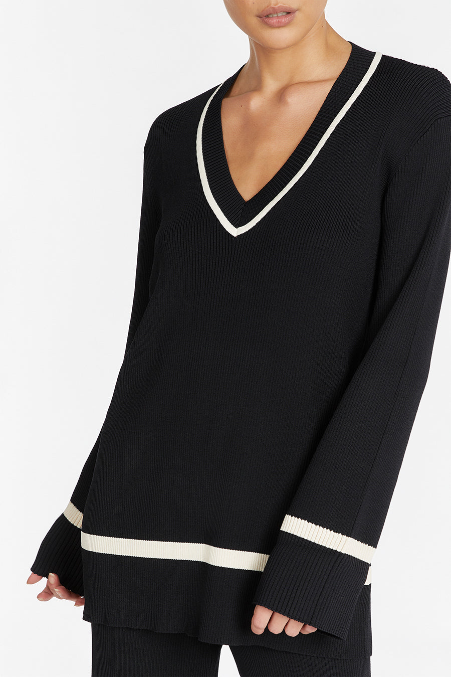ELSIE BLACK KNIT JUMPER
