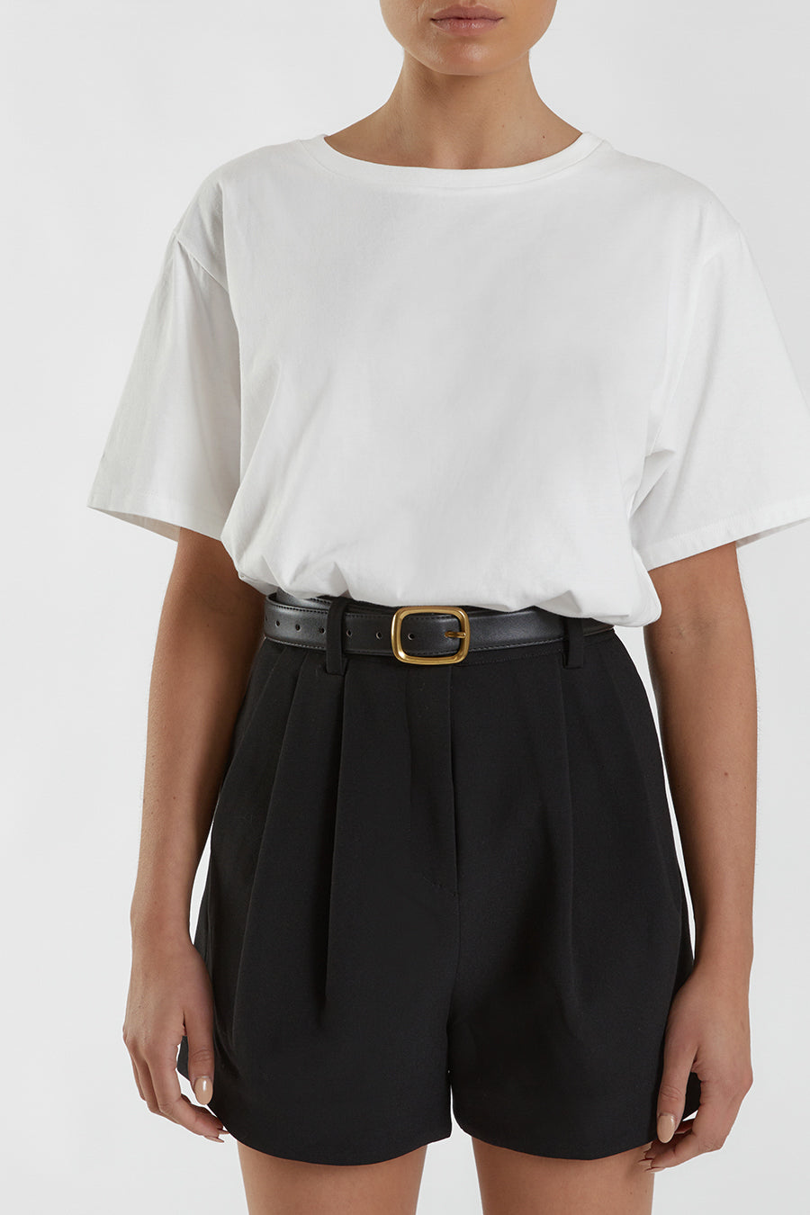 ROWAN TAILORED BLACK SHORT