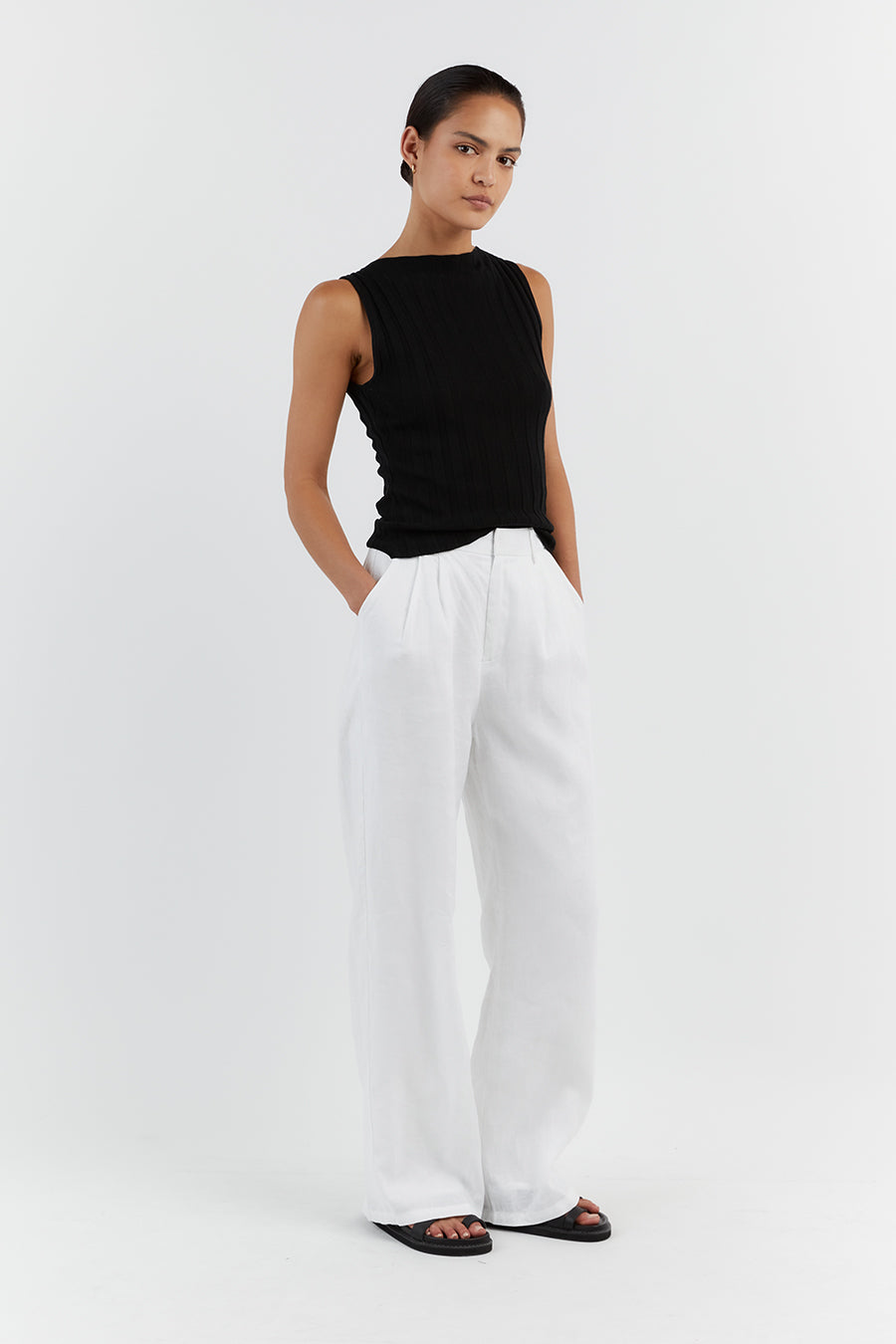 GOLDIE BLACK BOAT NECK TANK