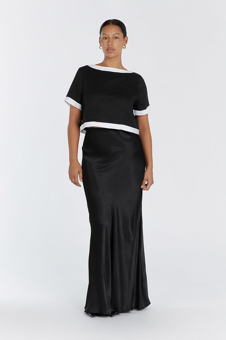 CARTER BLACK LINEN CROP TOP