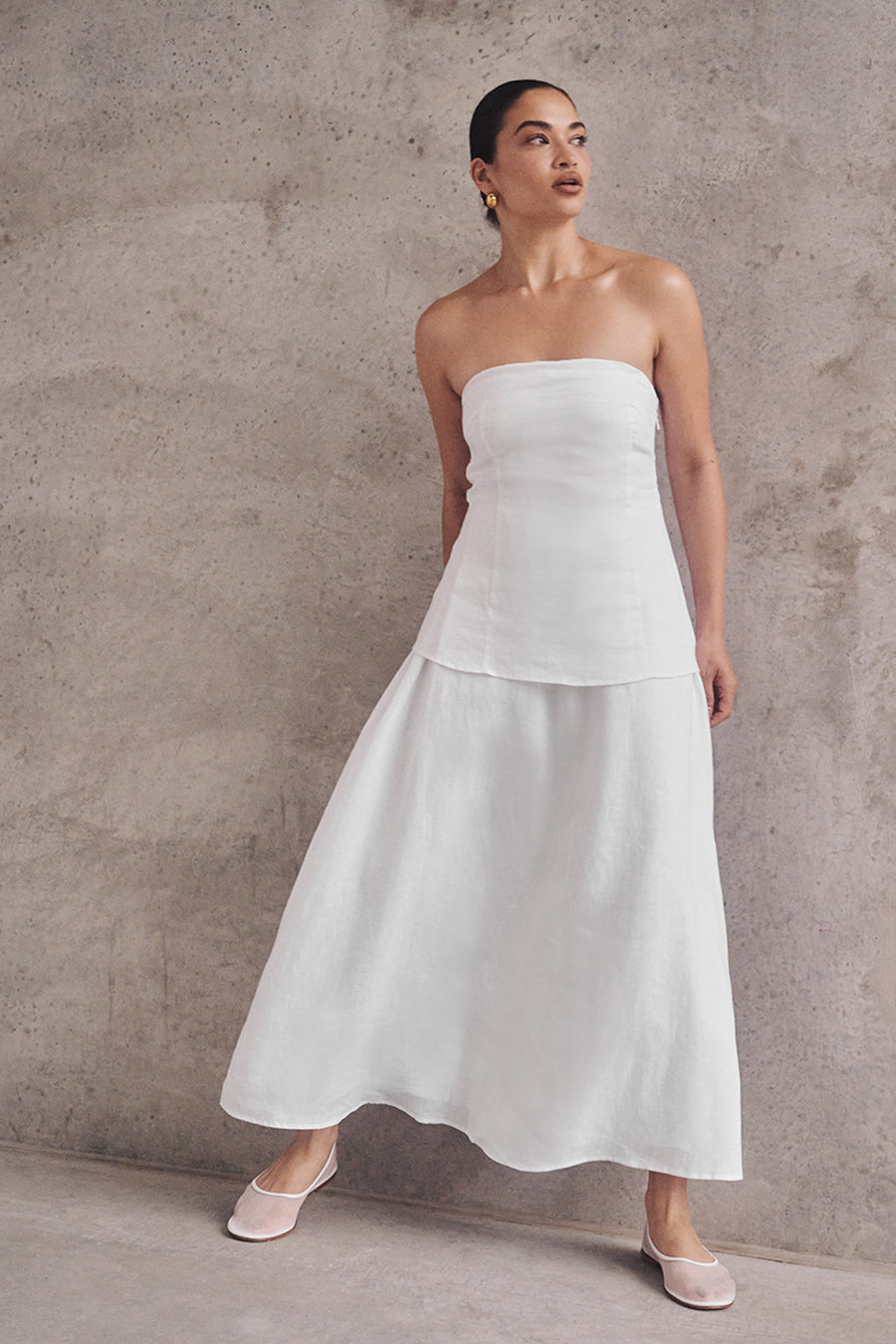 SASKIA WHITE LINEN STRAPLESS DRESS