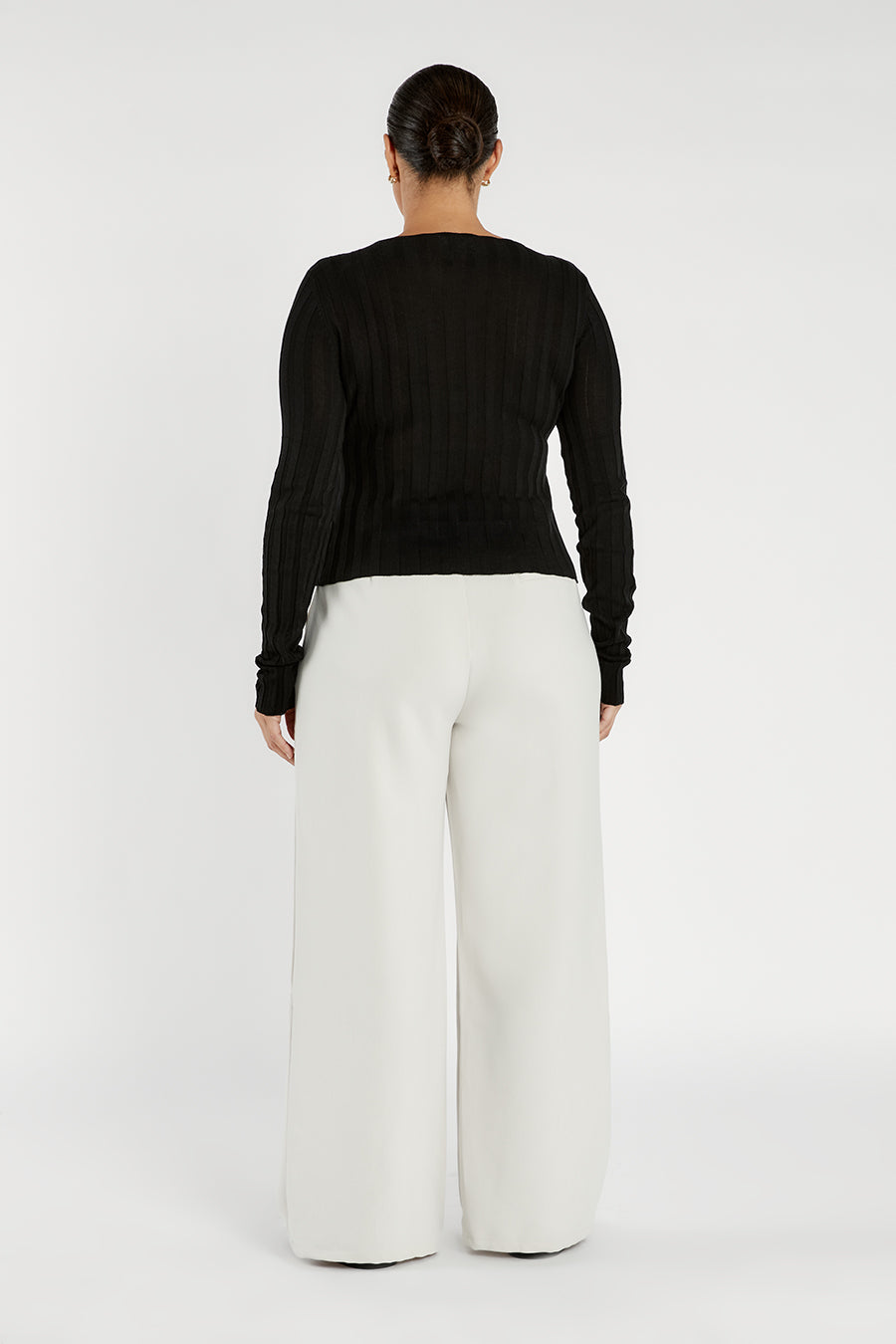 GOLDIE BLACK LONG SLEEVE TOP