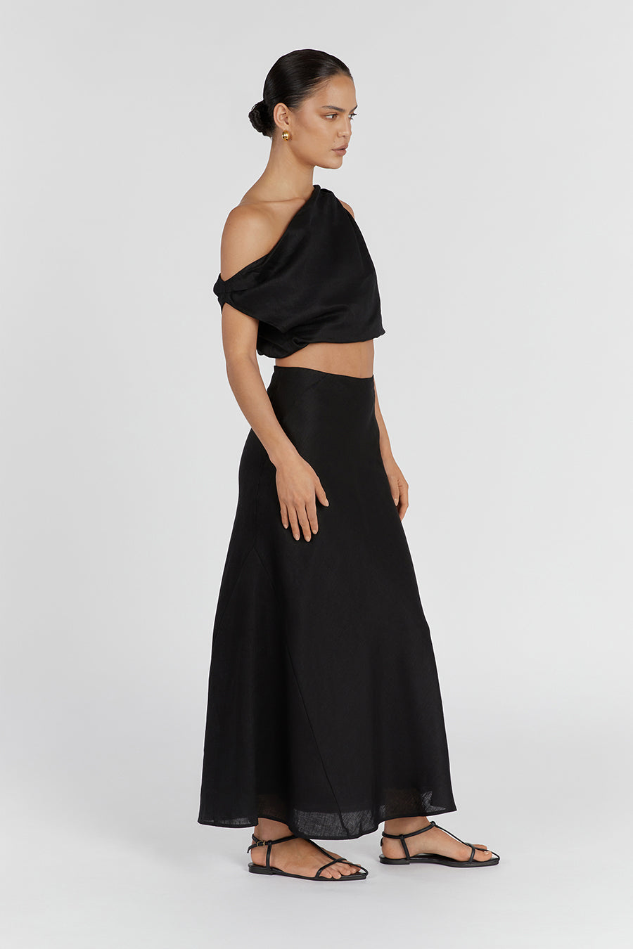 SYRAH BLACK LINEN MIDI SKIRT