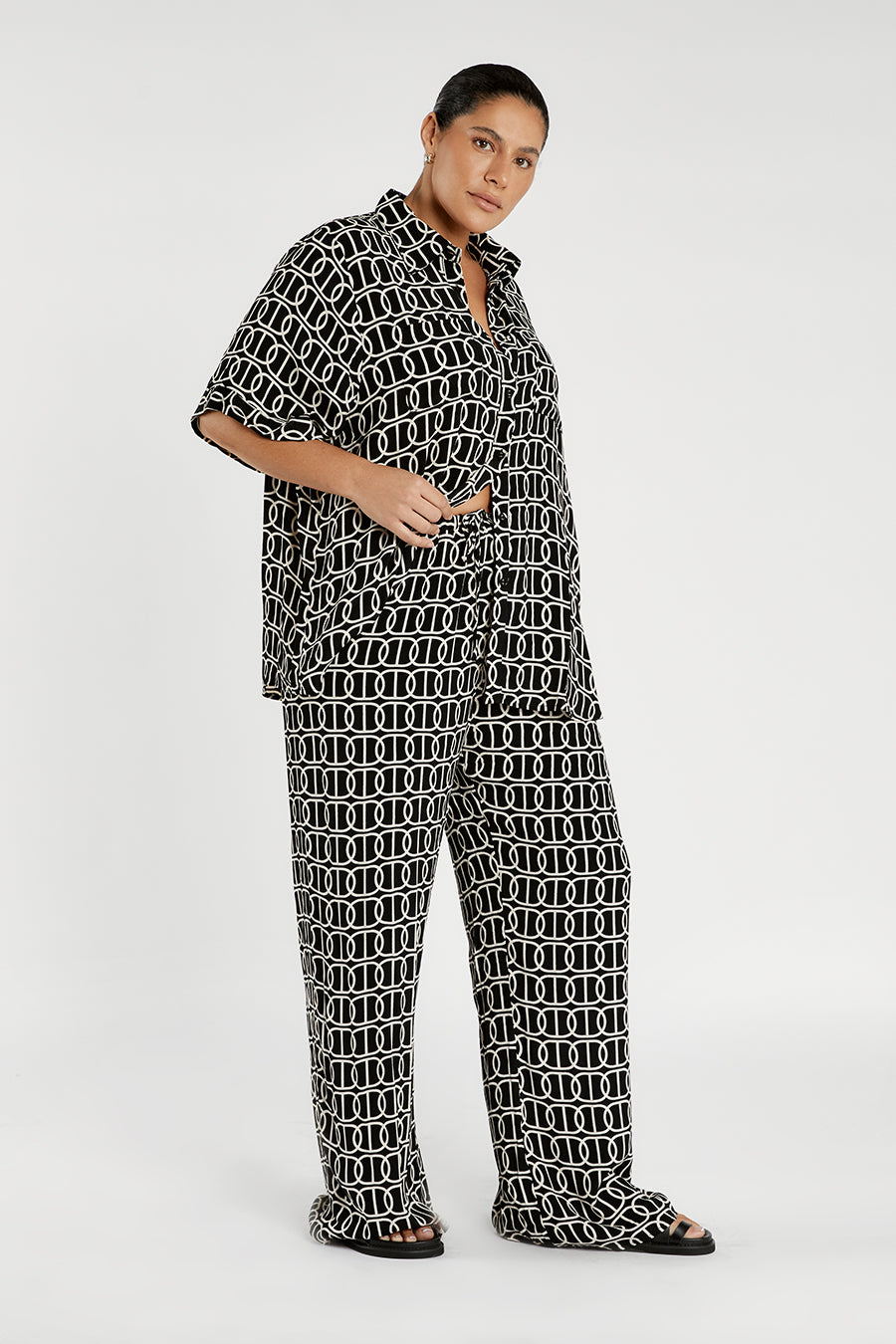 IZZIE CHAIN DRAWSTRING PANT