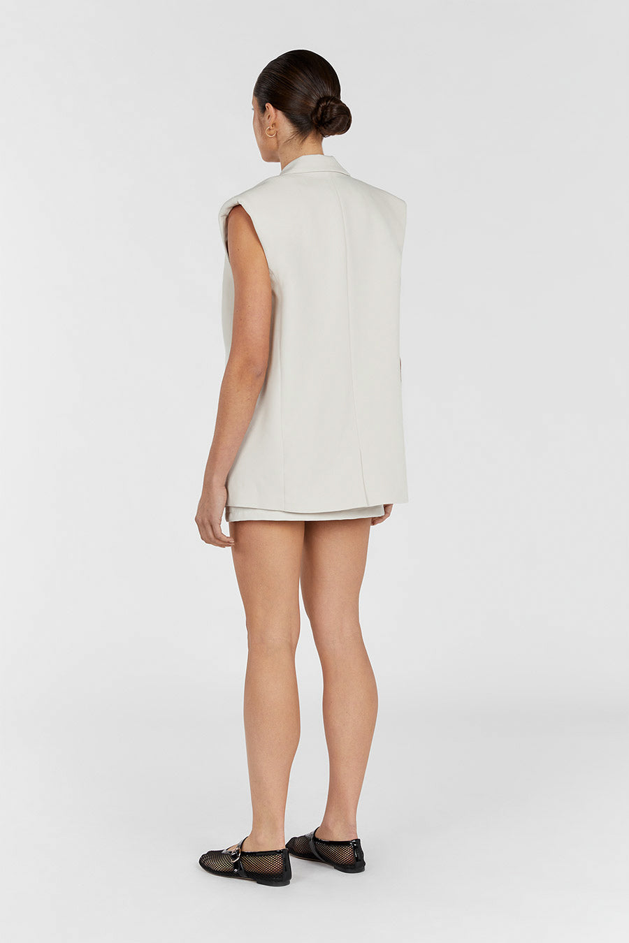 ROWAN BONE SLEEVELESS BLAZER