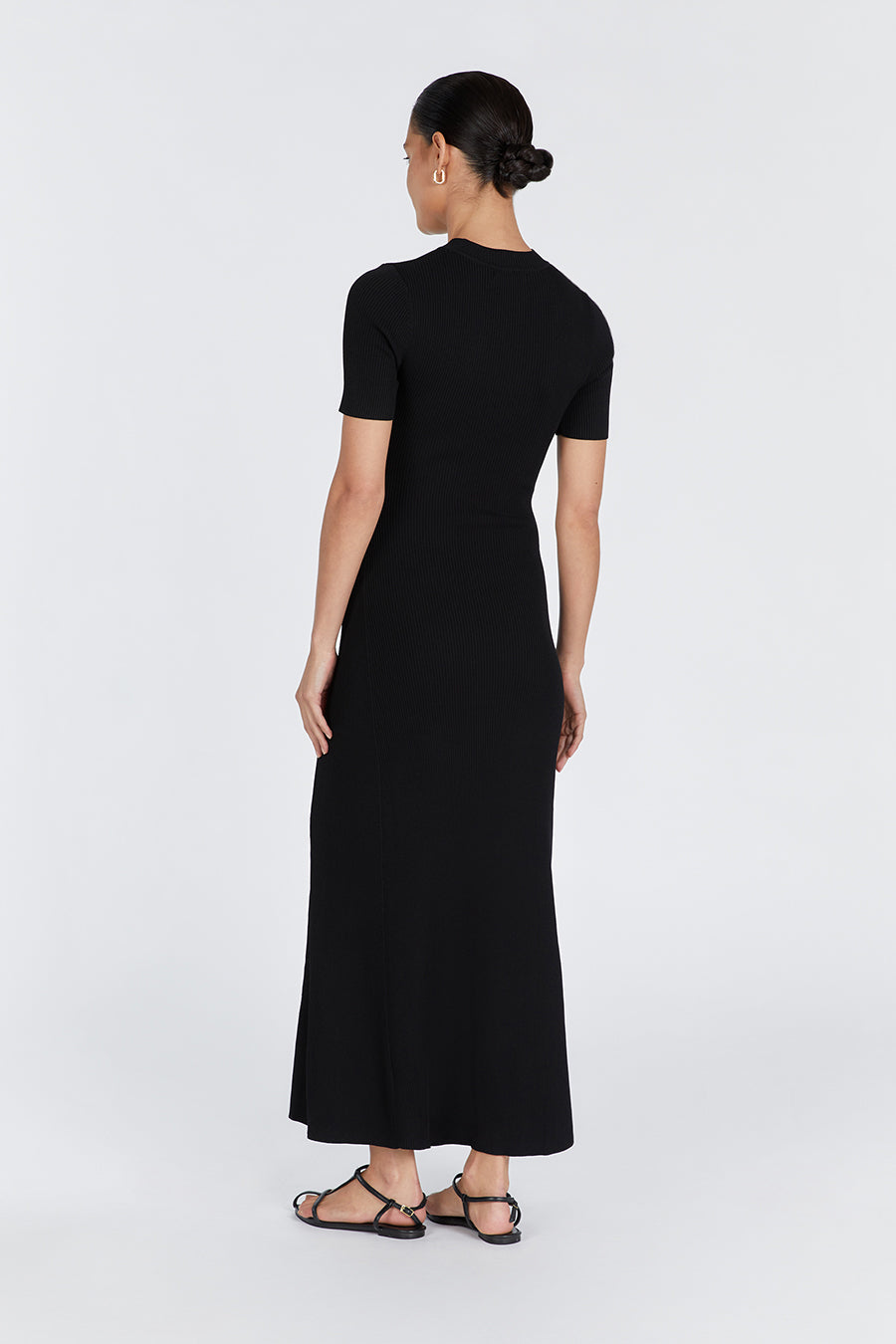 DONNA BLACK SLEEVED MIDI DRESS