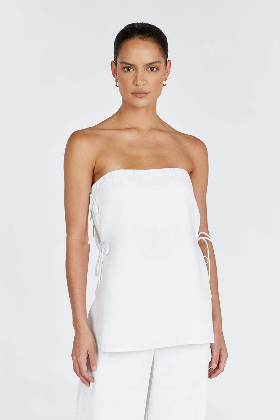 TORI WHITE LINEN STRAPLESS TOP