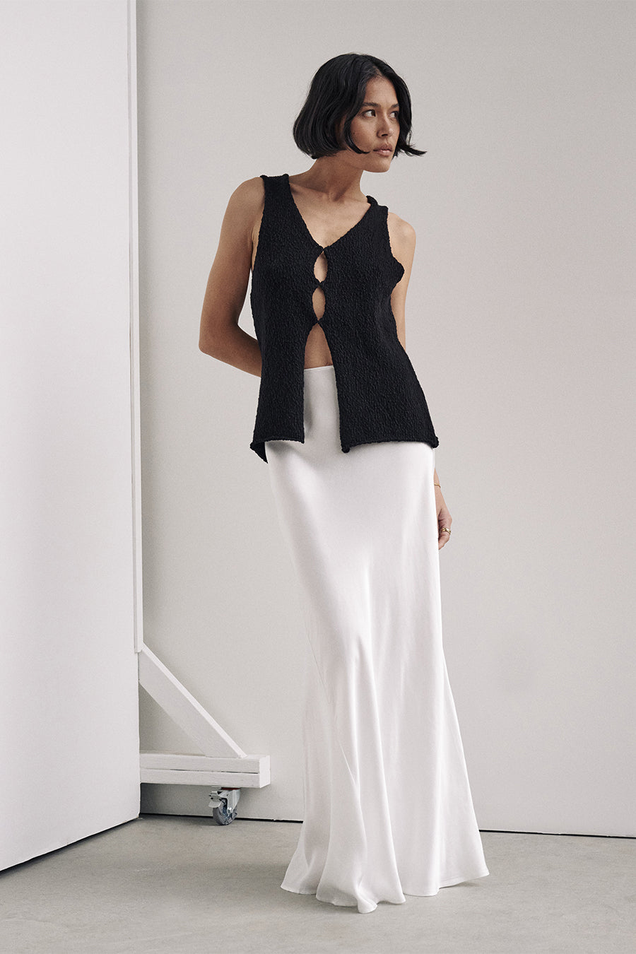 DION BLACK BOUCLE KNIT VEST