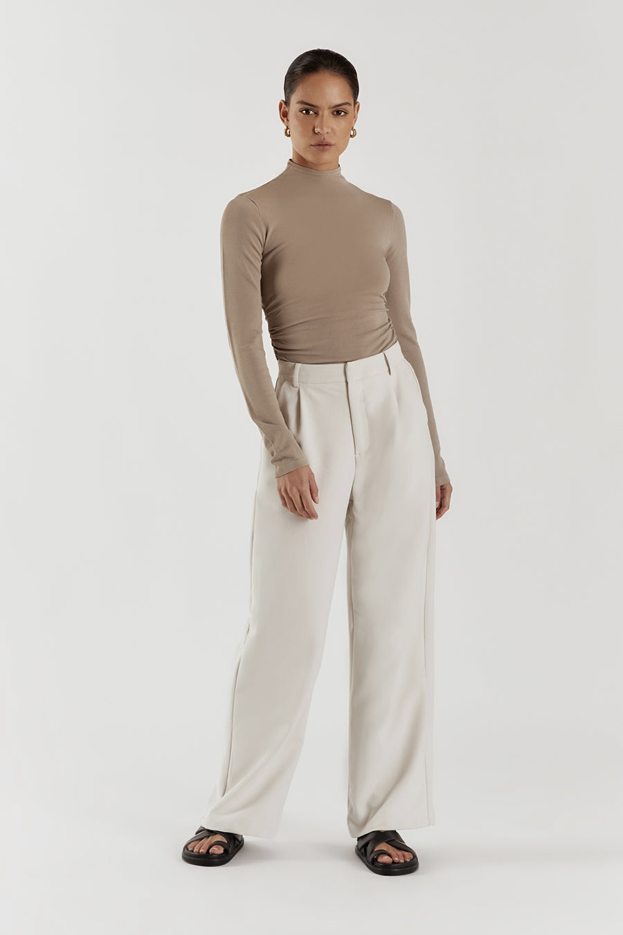 NIX TAUPE LONG SLEEVE KNIT TOP