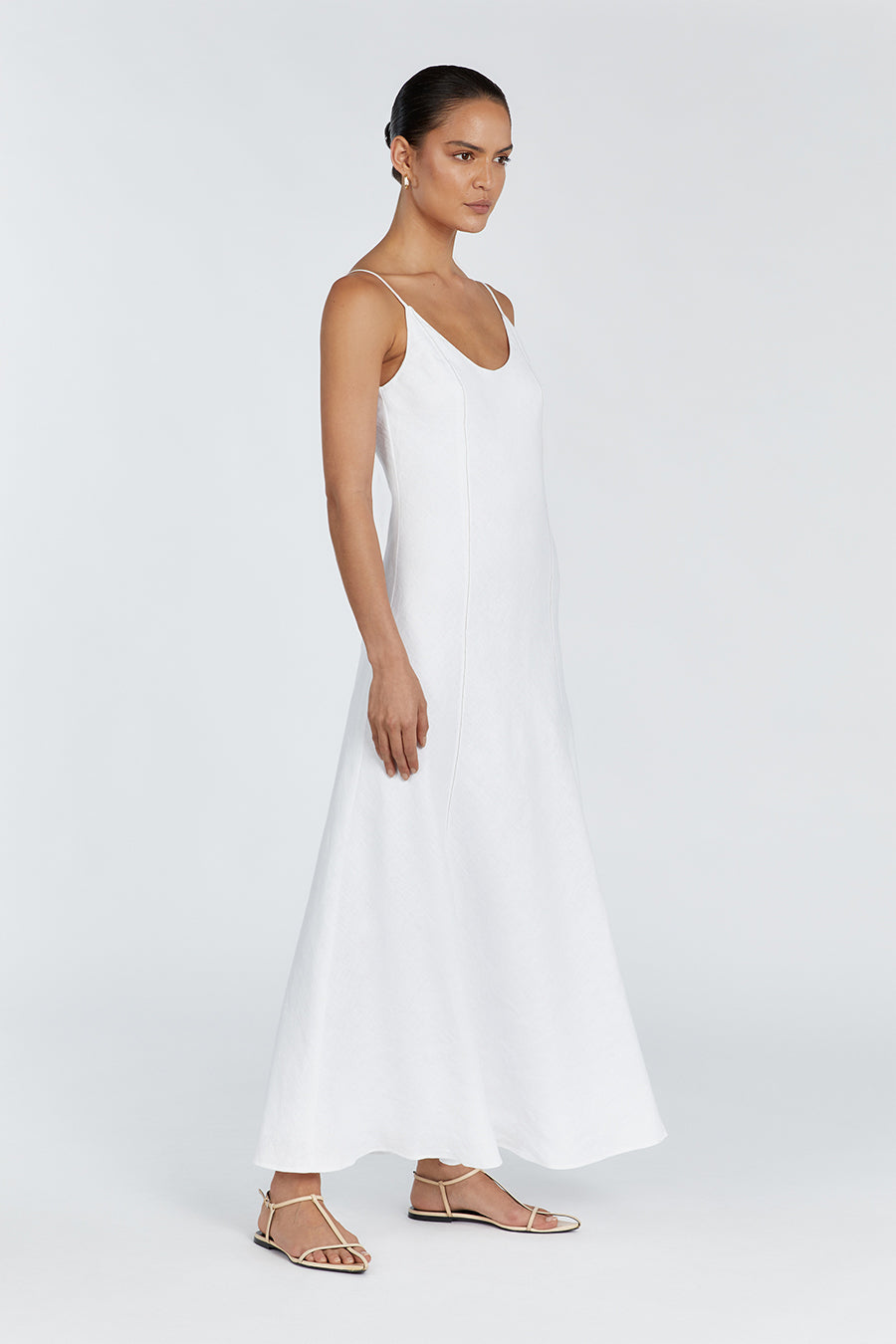 GIANA WHITE LINEN SCOOP MAXI DRESS