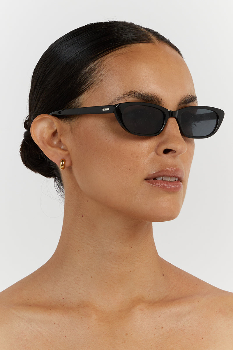 XANDER BLACK CAT EYE SUNGLASSES