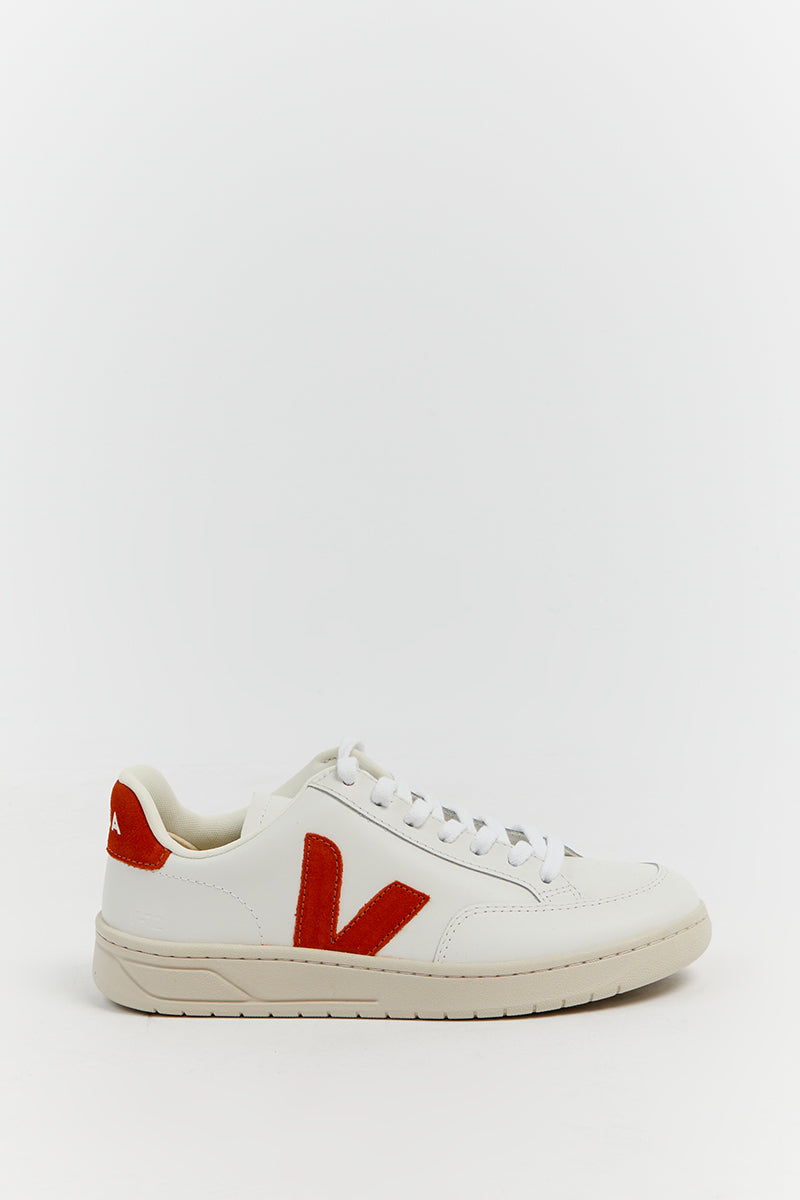 VEJA V-12 LEATHER WHITE PUMPKIN