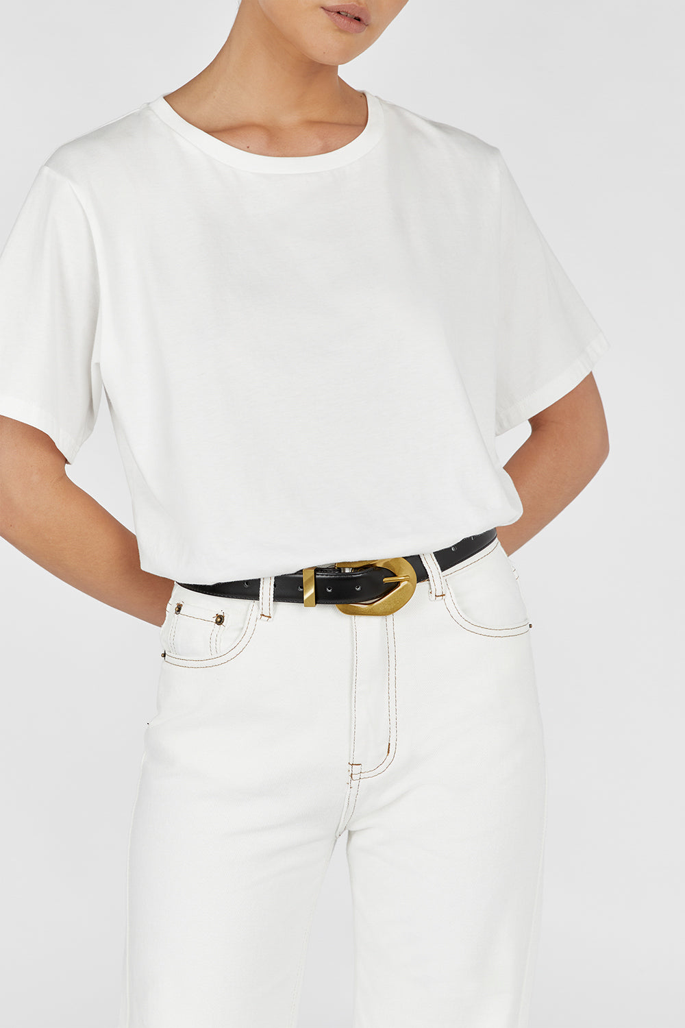 ALEXA OFF WHITE HIGH RISE STRAIGHT JEAN