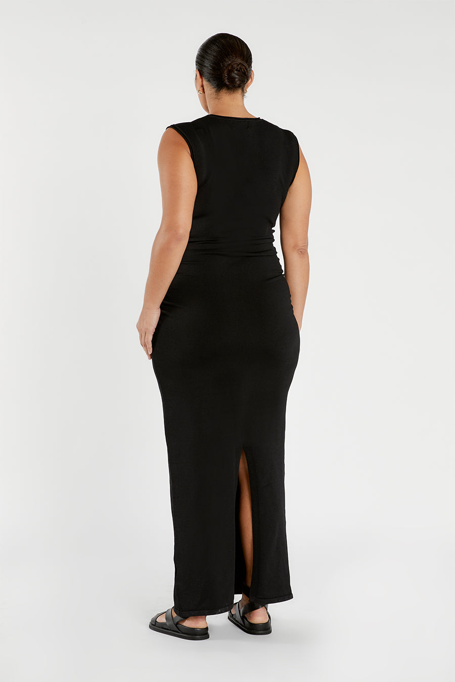 ROMY BLACK SLEEVELESS MAXI DRESS