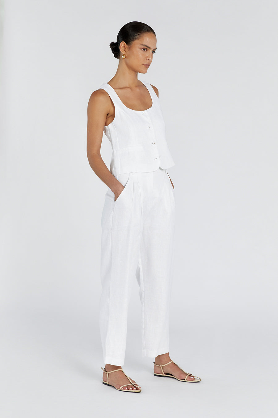 RYAN  WHITE  LINEN TAPERED PANT