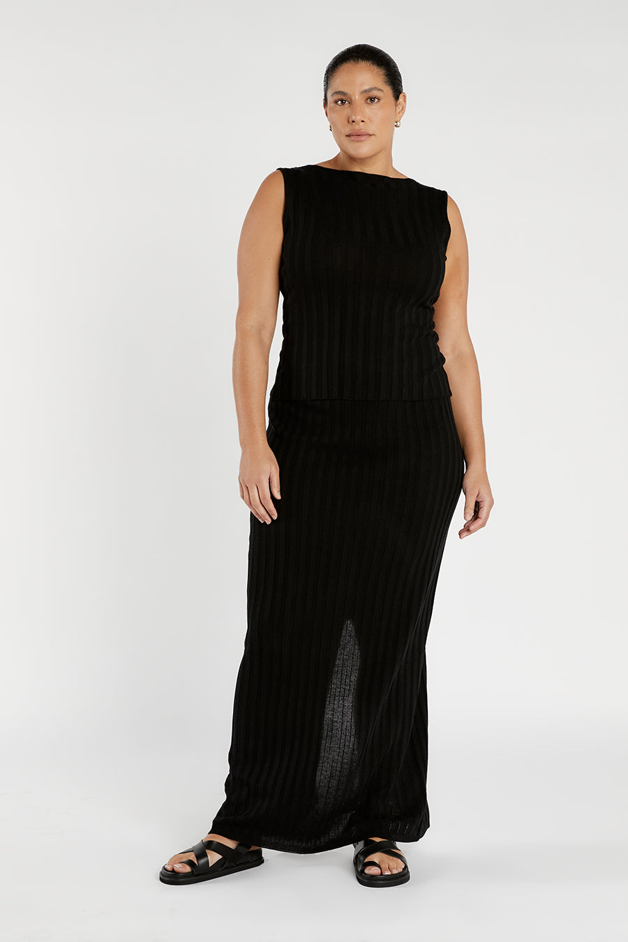 GOLDIE BLACK BOAT NECK TANK