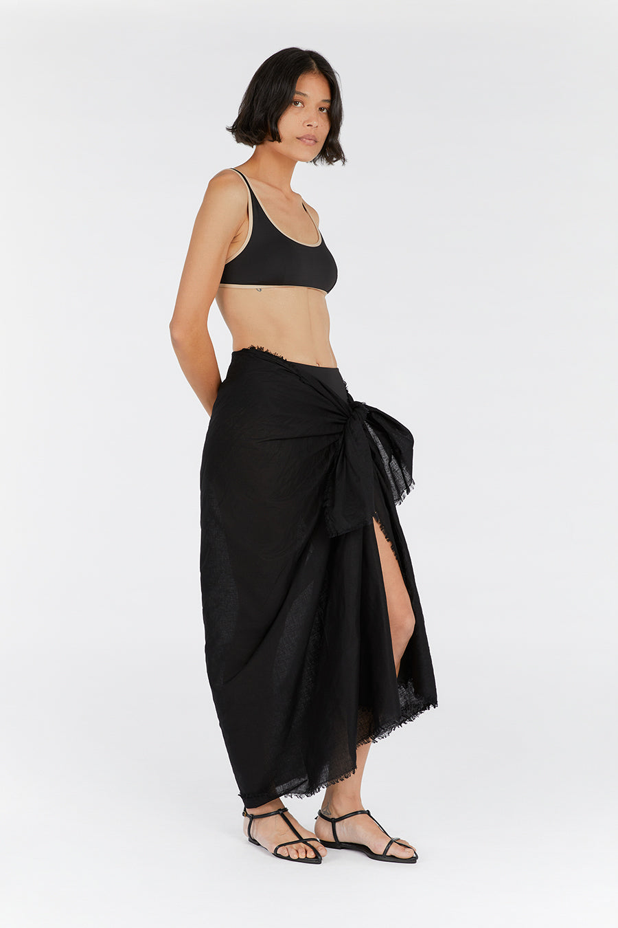NOVA BLACK LINEN SARONG