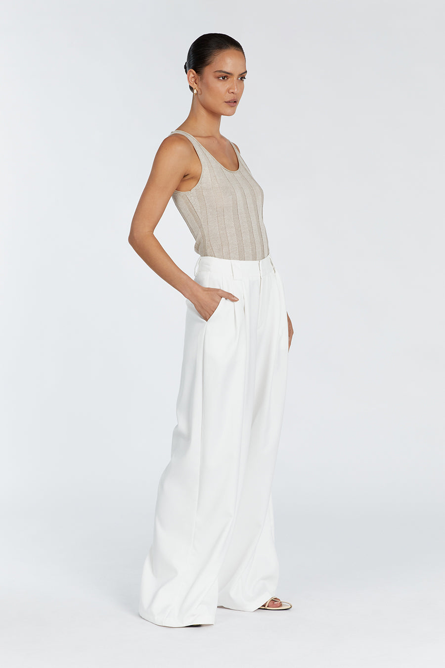 EDEN NATURAL SCOOP TANK