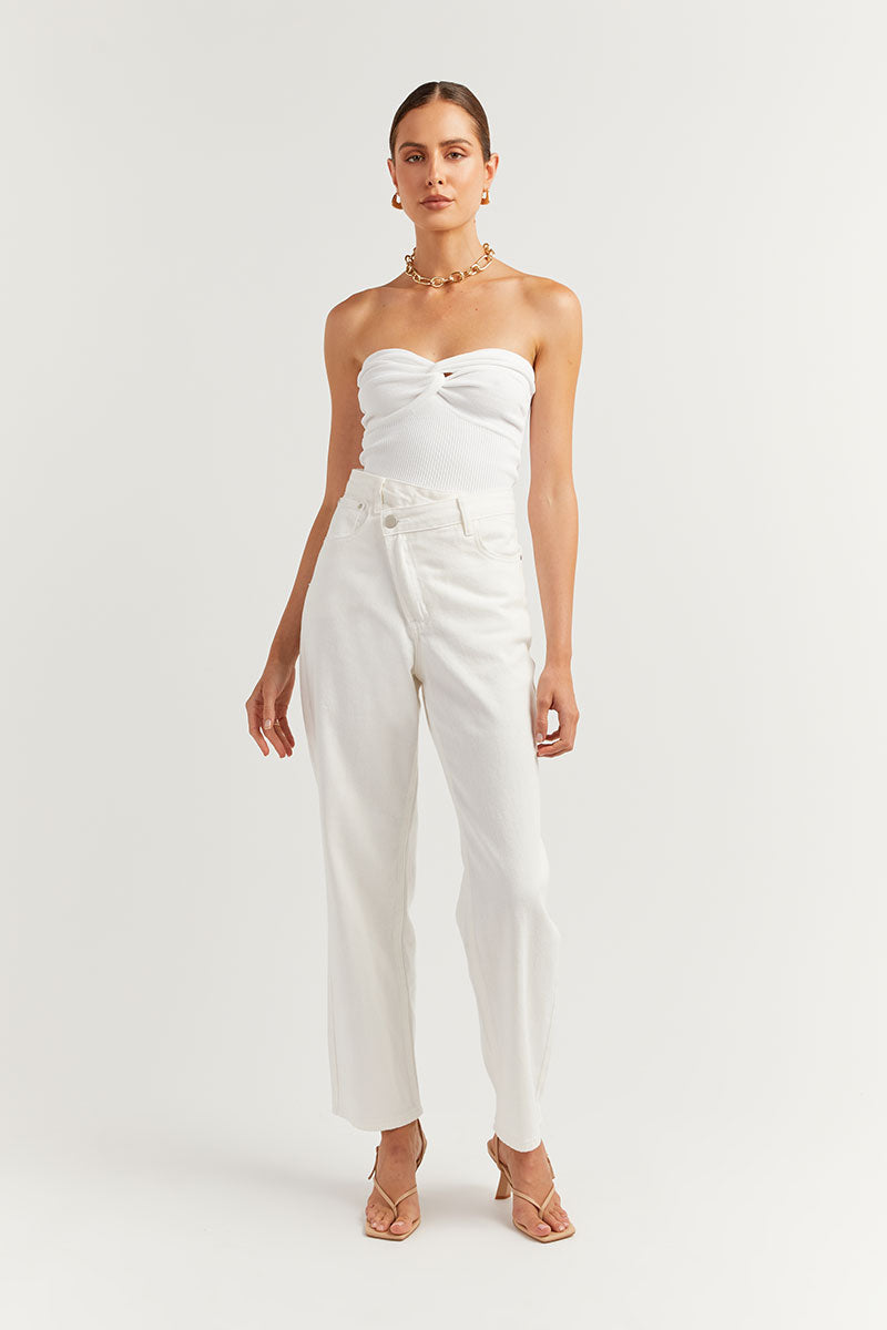 ANIKA TWISTED OFF WHITE KNIT TOP