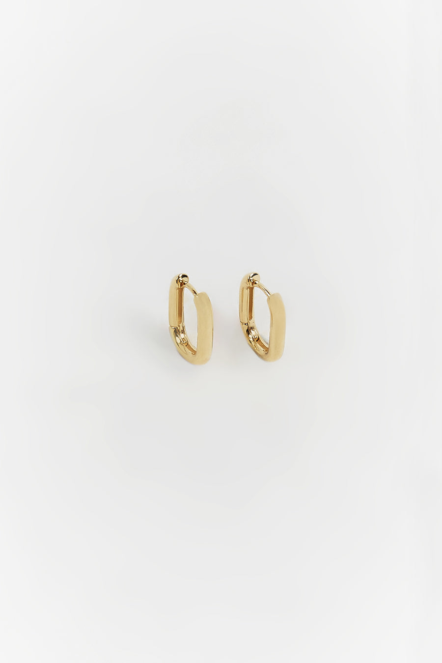 LUV AJ THE CHAIN LINK GOLD HUGGIES