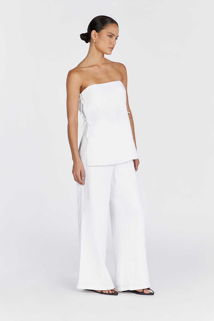 TORI WHITE LINEN STRAPLESS TOP