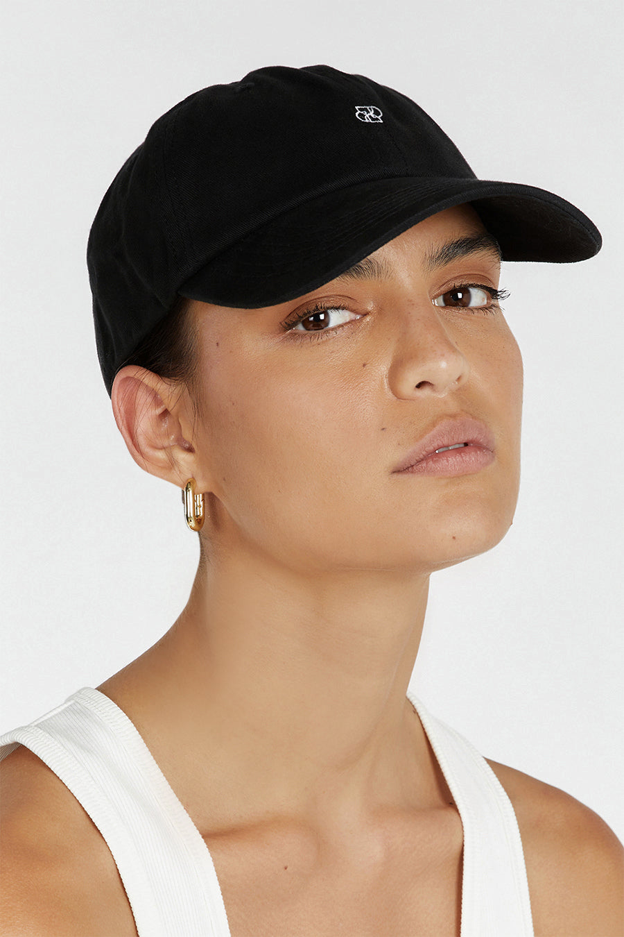 SIGNATURE BLACK CAP