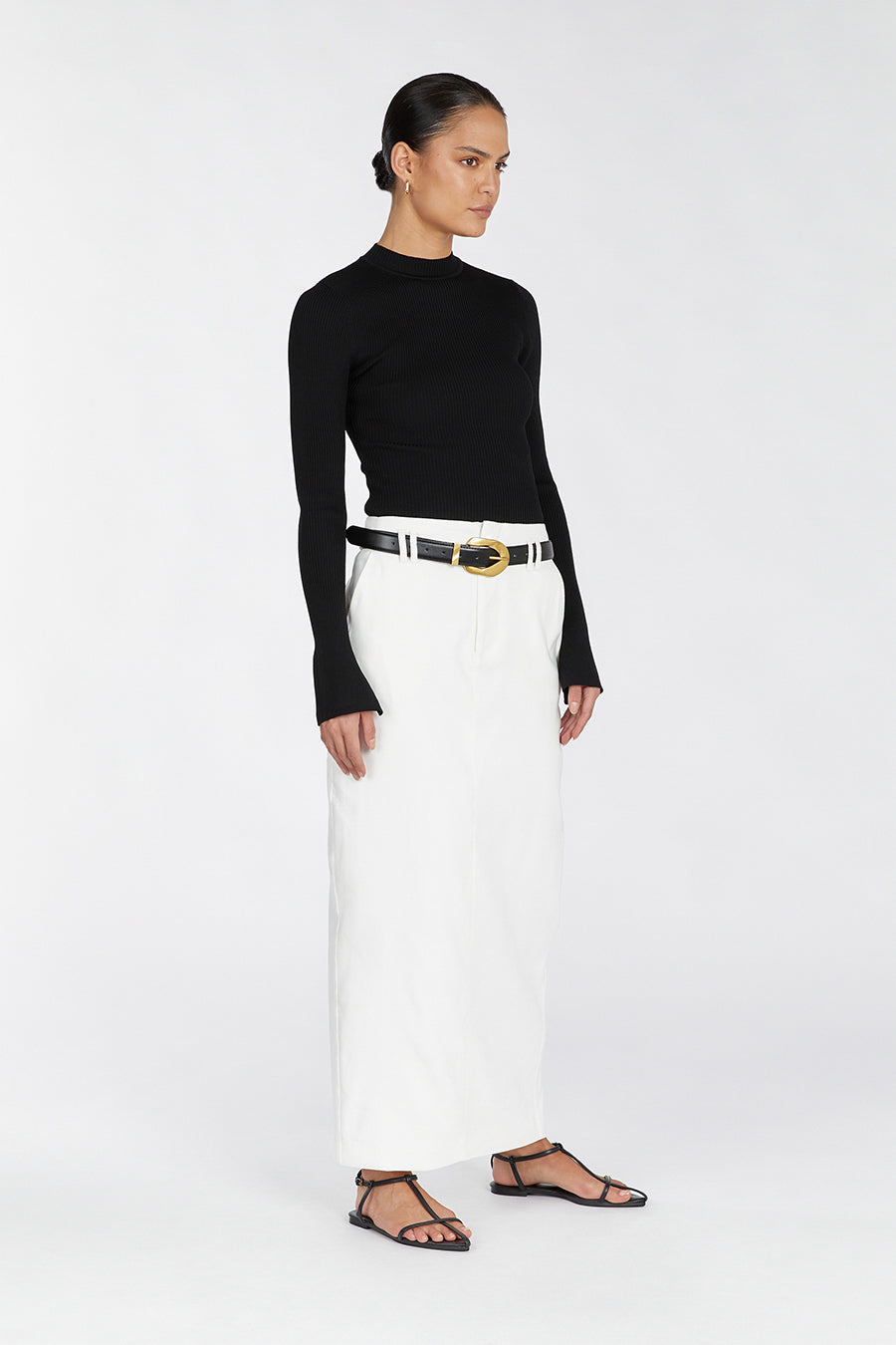 DONNA BLACK SLEEVED KNIT TOP