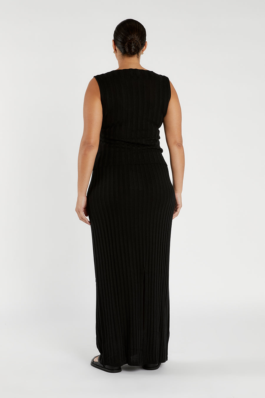 GOLDIE BLACK BOAT NECK TANK