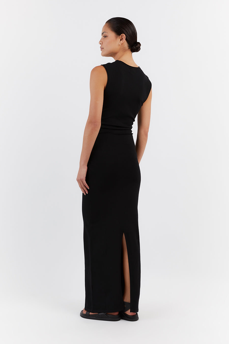 ROMY BLACK SLEEVELESS MAXI DRESS