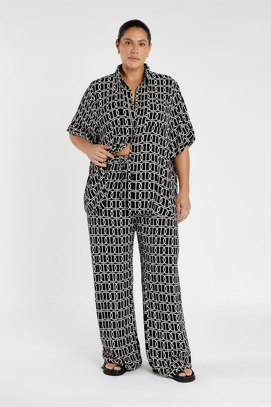 IZZIE CHAIN DRAWSTRING PANT