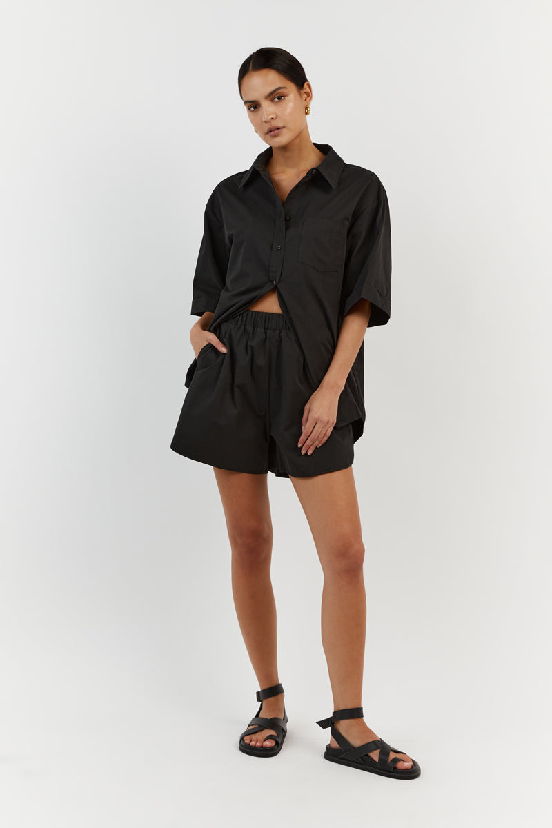MAXIE BLACK COTTON SCOOP SHORT