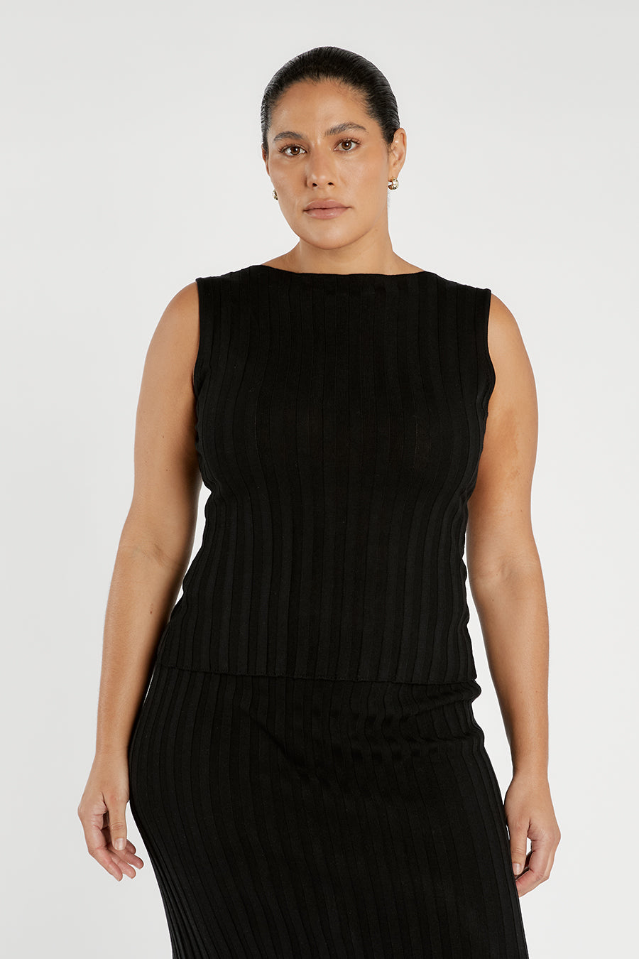 GOLDIE BLACK BOAT NECK TANK