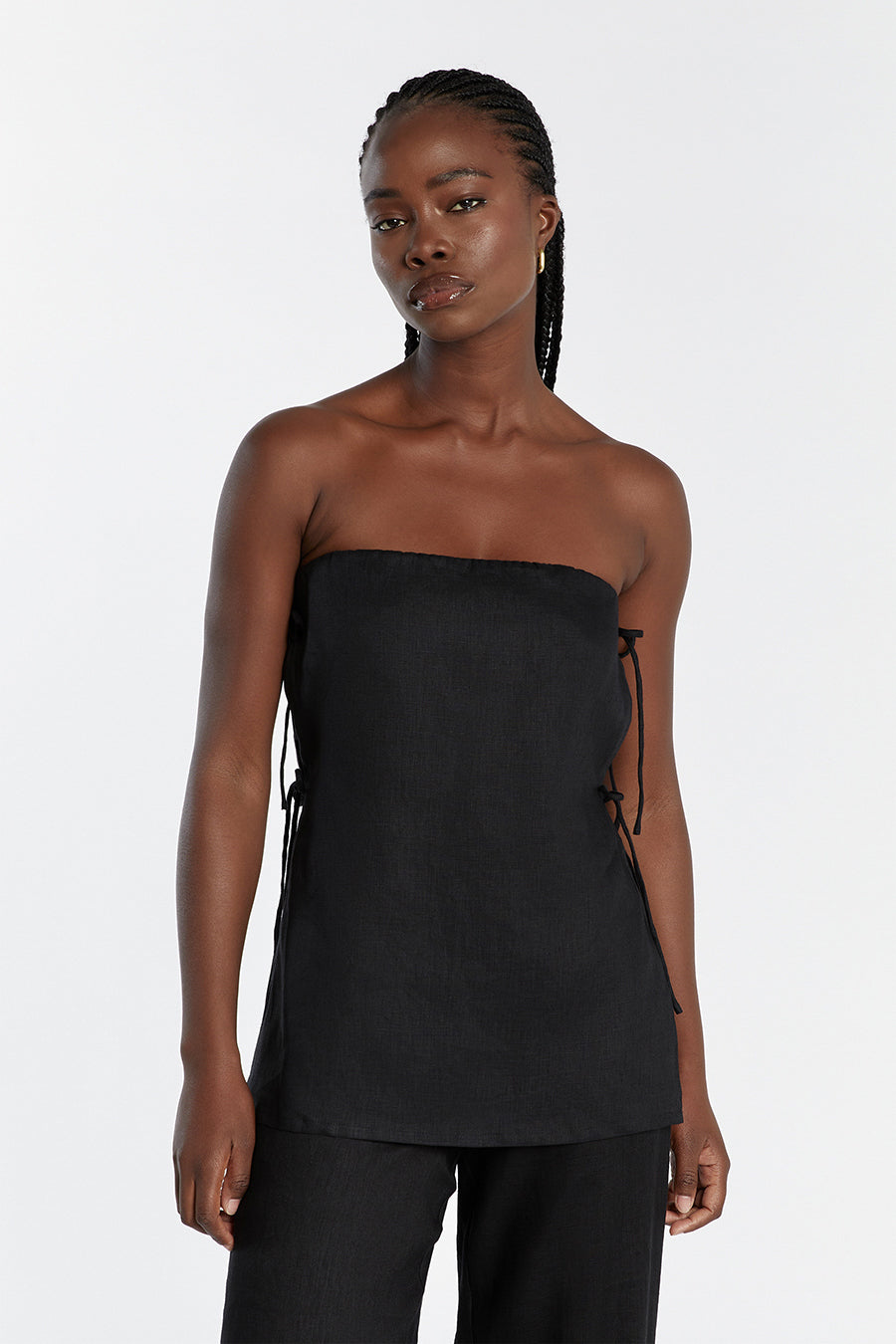 TORI BLACK LINEN STRAPLESS TOP