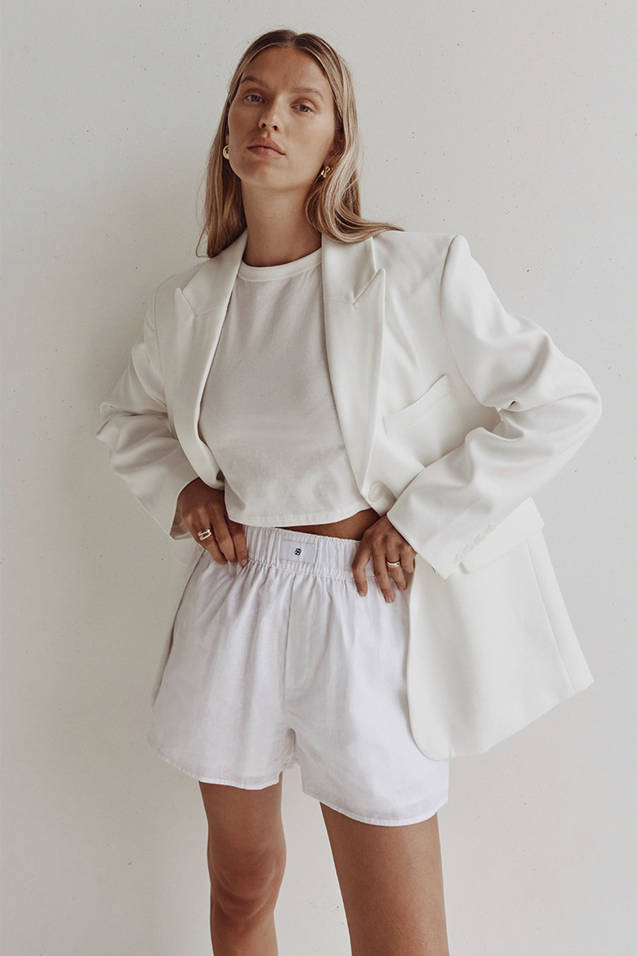 LAIKEN WHITE LINEN SHORT
