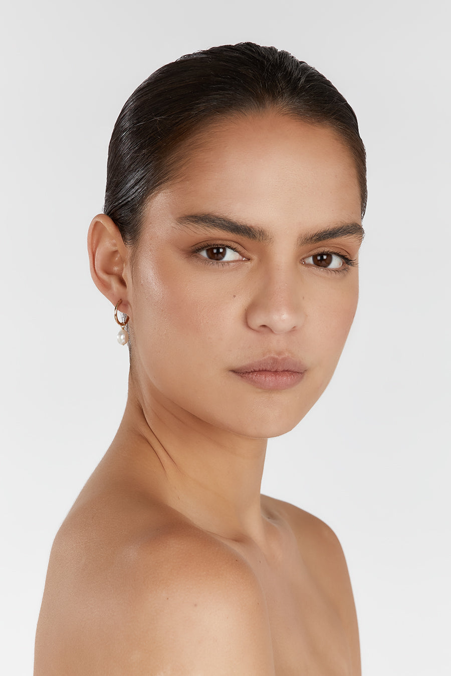 SAINT VALENTINE MINI KESHI GOLD HOOP EARRING