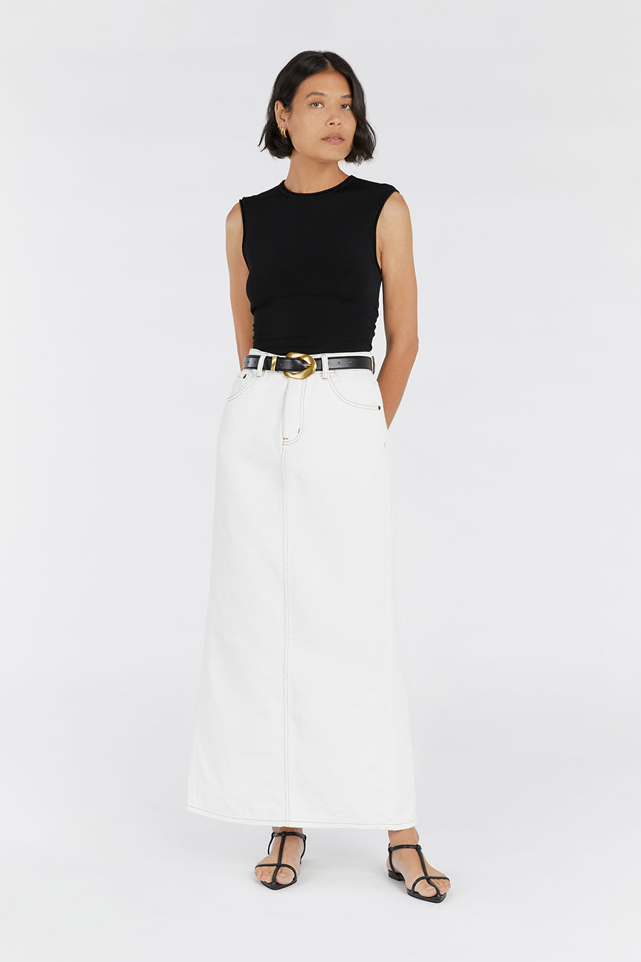 ROMY BLACK SLEEVELESS TOP