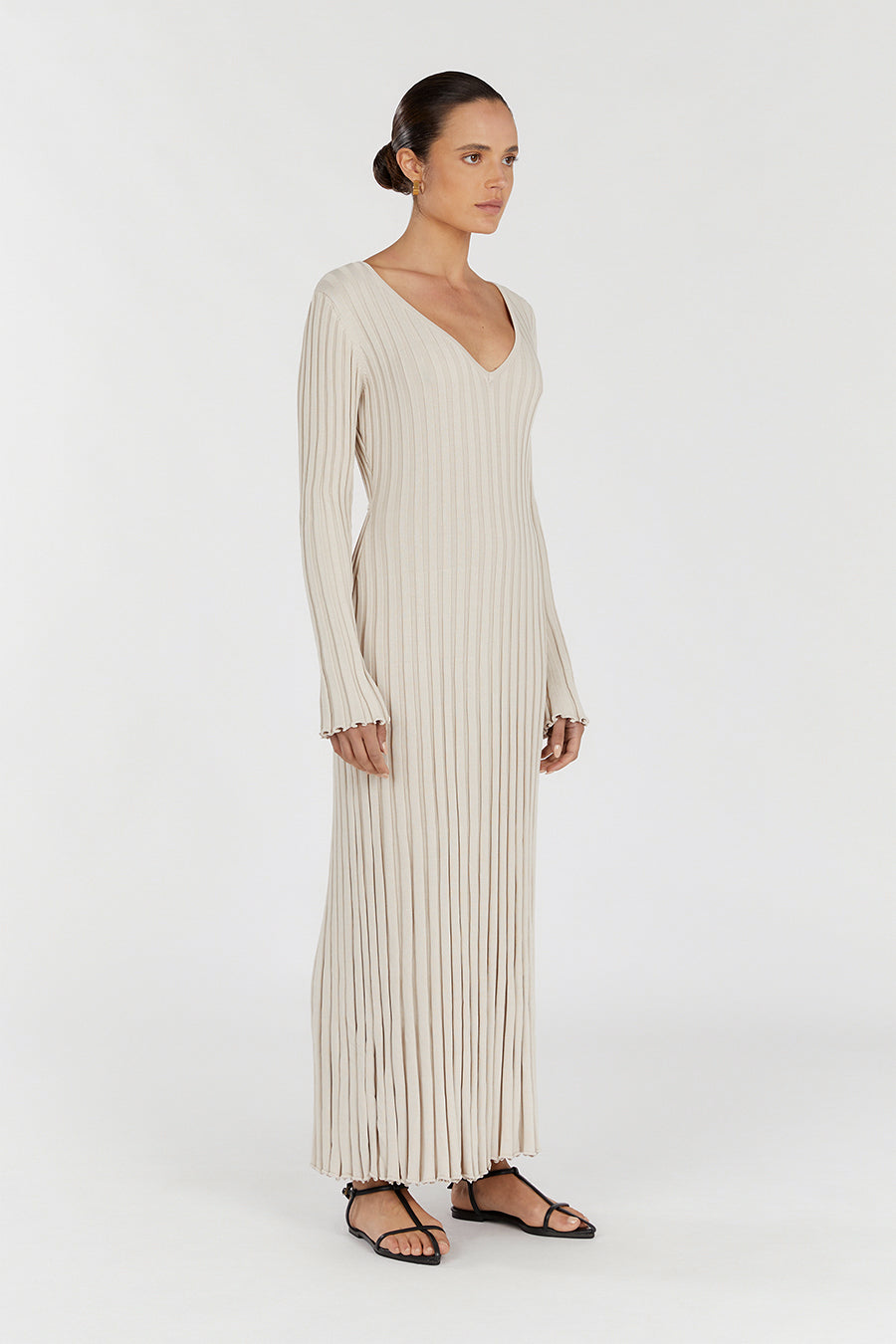 REIGN STONE SLEEVED KNIT MIDI DRESS