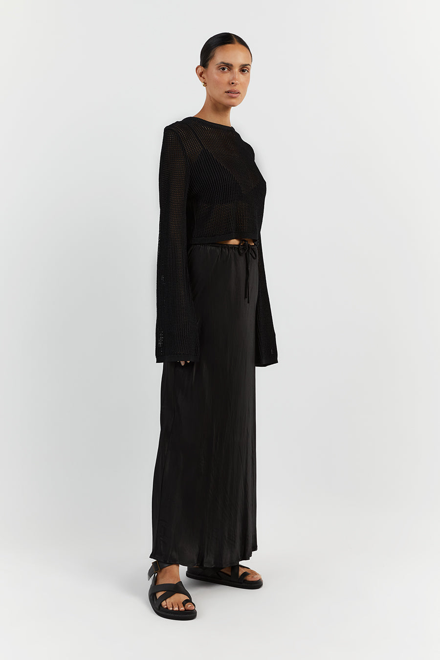 OPHELIA BLACK LONG SLEEVE CROP