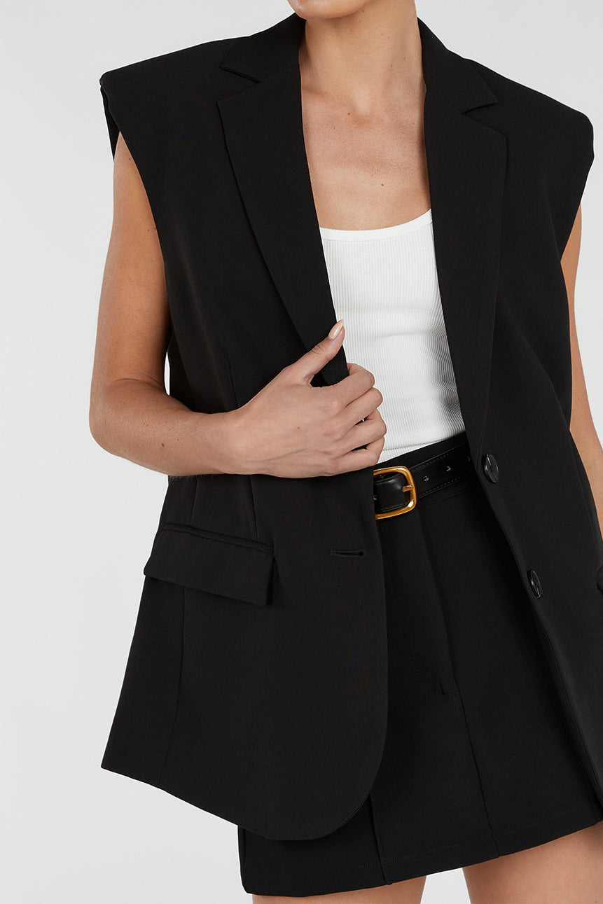 ROWAN BLACK SLEEVELESS BLAZER